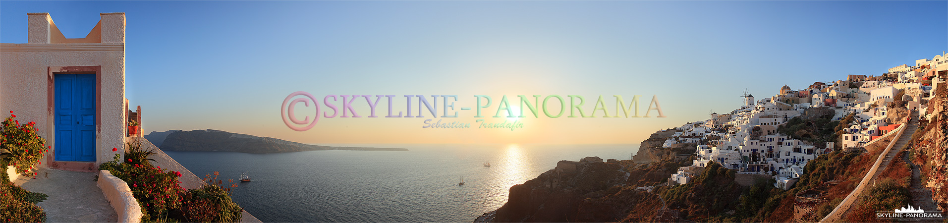 Oia - Santorini, Greece
