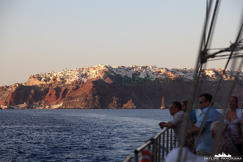 Santorini Oia Ausflugsschiff