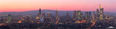 Frankfurt Skyline - Aussicht vom Holiday Inn