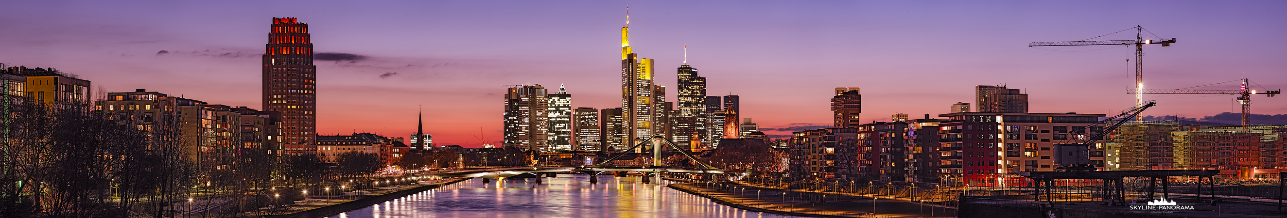 Frankfurter Skyline - Deutschherrnbr�cke