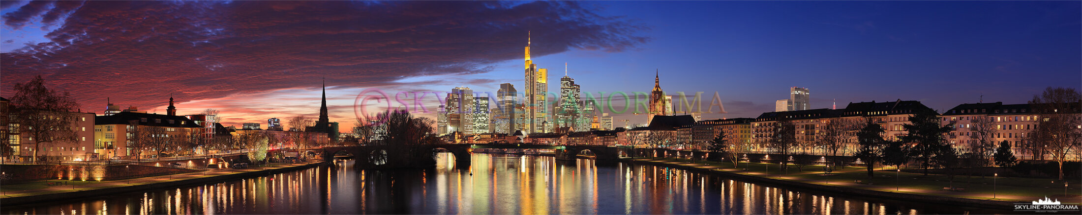 Frankfurt Skyline Ansicht (p_00666)