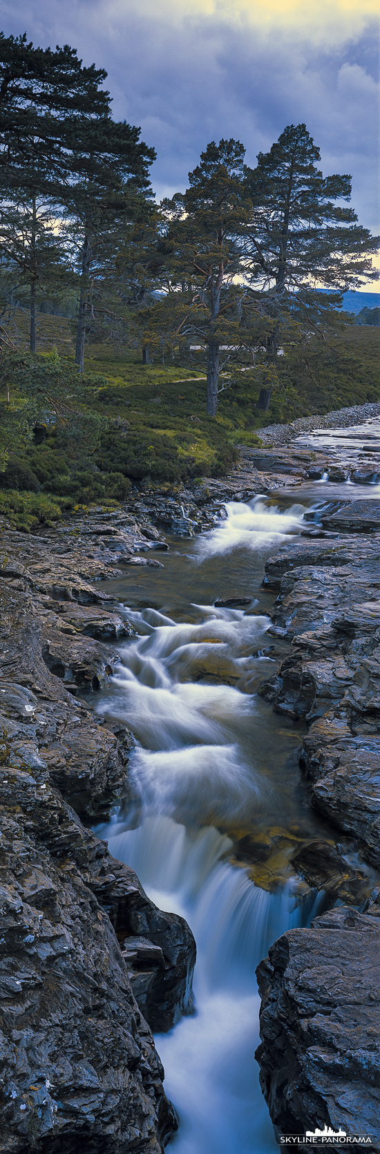 Linn of Dee - Wasserfall Schottland (p_01227)