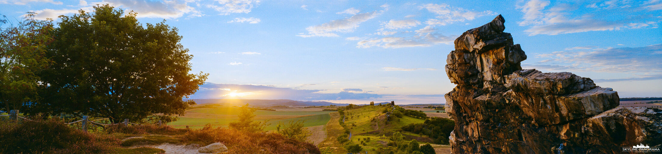Panorama Teufelsmauer zum Sonnenuntergang (p_01294)