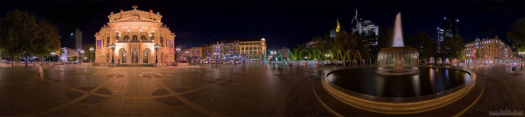 Frankfurt Bilder - Der Frankfurter Opernplatz mit der Alten Oper als 360° Panorama.