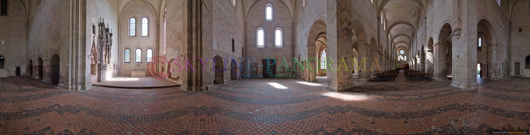 Panorama Bild - Kloster Eberbach war schon Kulisse für die verschiedensten TV und Filmproduktionen, der bekannte Film der hier zu Teilen gedreht wurde war „Der Name der Rose“.