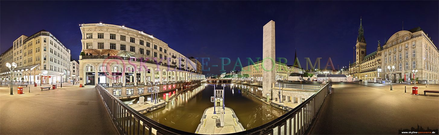 Bilder Schleusenbrücke - Panorama der Schleusenbrücke mit Alsterarkaden und Rathaus in der Hamburger Innenstadt. 