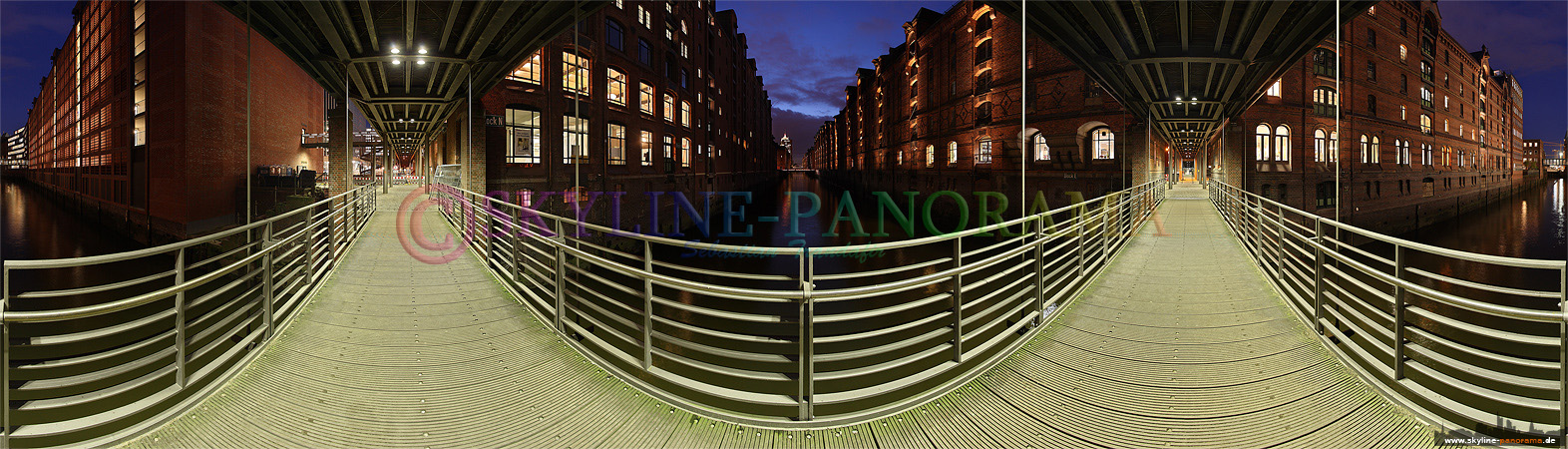 Panorama aus Hamburg - 360° Blick vom Kippelsteg in die Hamburger Speicherstadt. 