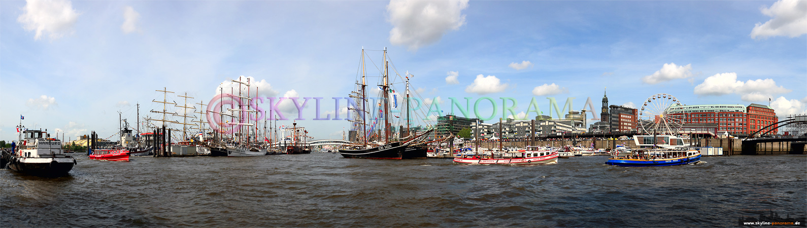 Panorama zum Hamburger Hafengeburtstag 2009.