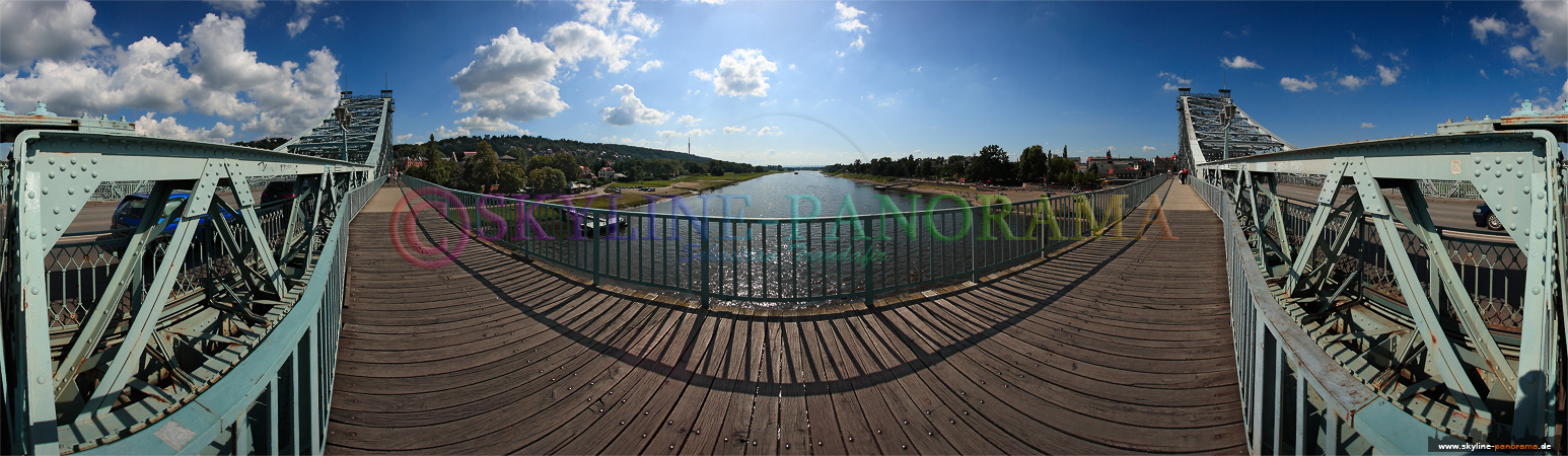 Dresden Bilder - 360 Grad Panorama des Blauen Wunders (Loschwitzer Brücke) über die Elbe.