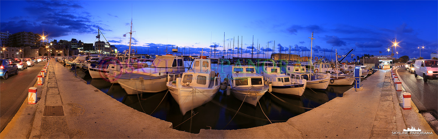 Boote und kleinere Yachten im venezianischen Hafen von Heraklion am Abend fotografiert. 