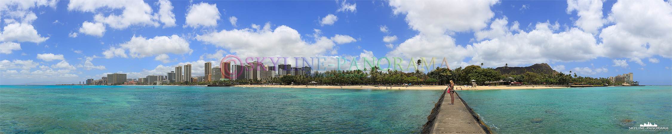 Der Waikiki Beach gehört zu den weltweit bekanntesten Traumstränden - feiner Sand, Palmen und blauer Himmel, so stellt man sich dieses Inselparadies im Pazifik vor. 