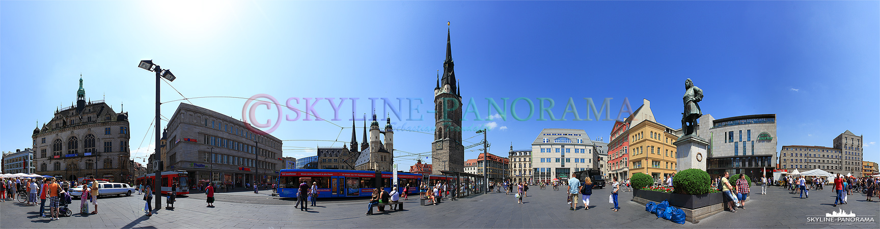 Bilder aus Halle - Dieses 360 Grad Panorama zeigt den Marktplatz von Halle (Saale) mit dem Stadthaus, der Marktkirche, dem Rotem Turm und dem Händel-Denkmal.