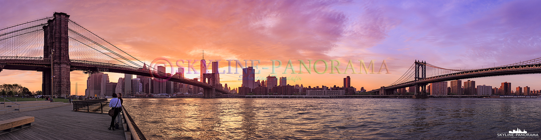 Skyline zum Sonnenuntergang - Einer der schönsten Orte, den Sonnenuntergang in New York zu erleben, ist der Empire Fulton Ferry State Park - die Sonne geht von diesem Spot betrachtet genau hinter der Skyline von Downtown Manhattan unter. 