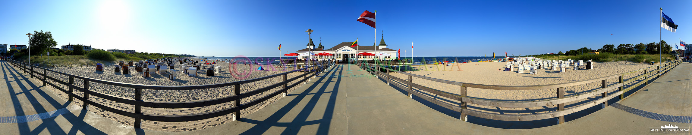 Insel Usedom - 360 Grad Strandpanorama mit der historischen Seebrücke von Ahlbeck.