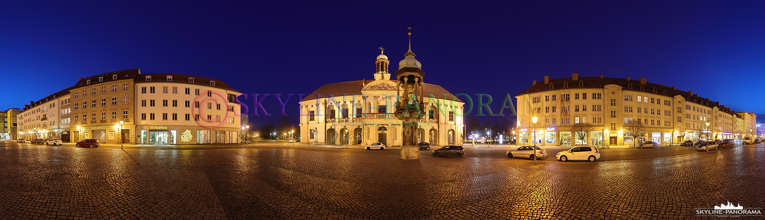 Bilder aus Sachsen Anhalt - Der Alte Markt der Landeshauptstadt Magdeburg mit dem Alten Rathaus und dem bekannten Reiterstandbild "Magdeburger Reiter". 