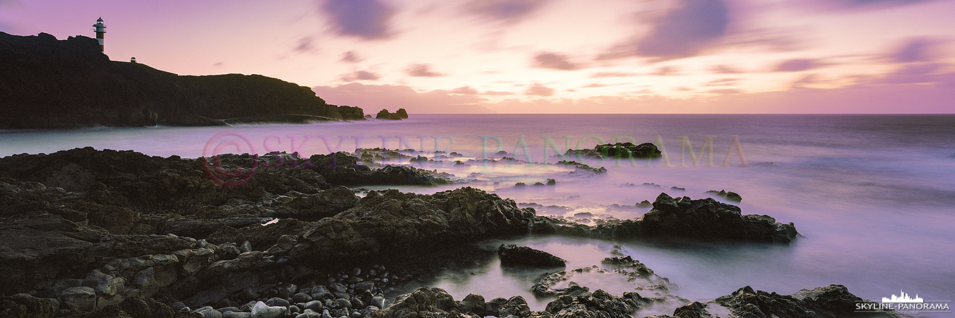 6x17 Format - Zum Sunset am Punta de Teno, im äußersten Nordwesten Teneriffas. Diese Aufnahme entstand erneut im 6x17 Panoramaformat auf Kodak Portra 800 Film.